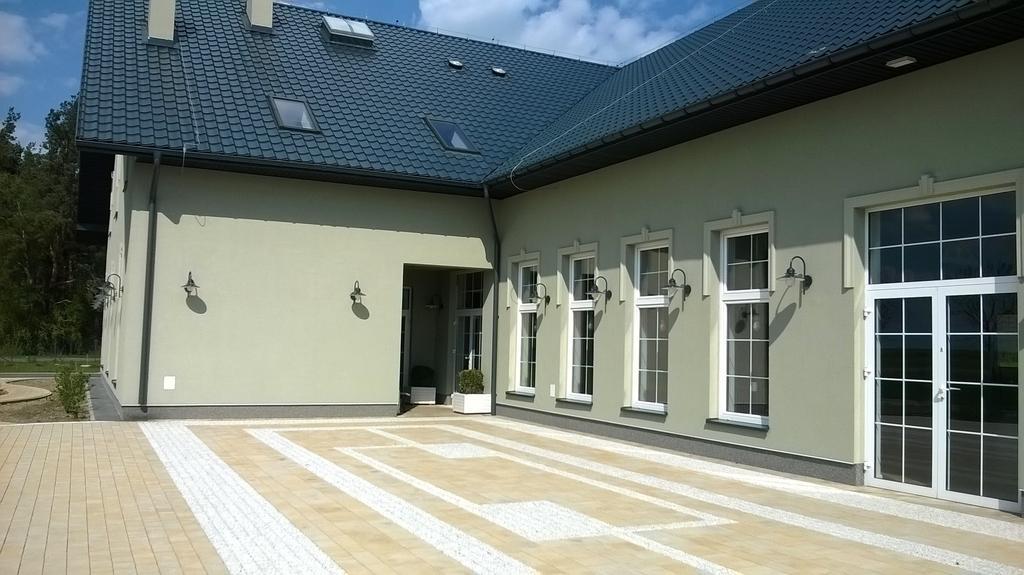 Praski Dom Bed & Breakfast Sienno Exterior foto